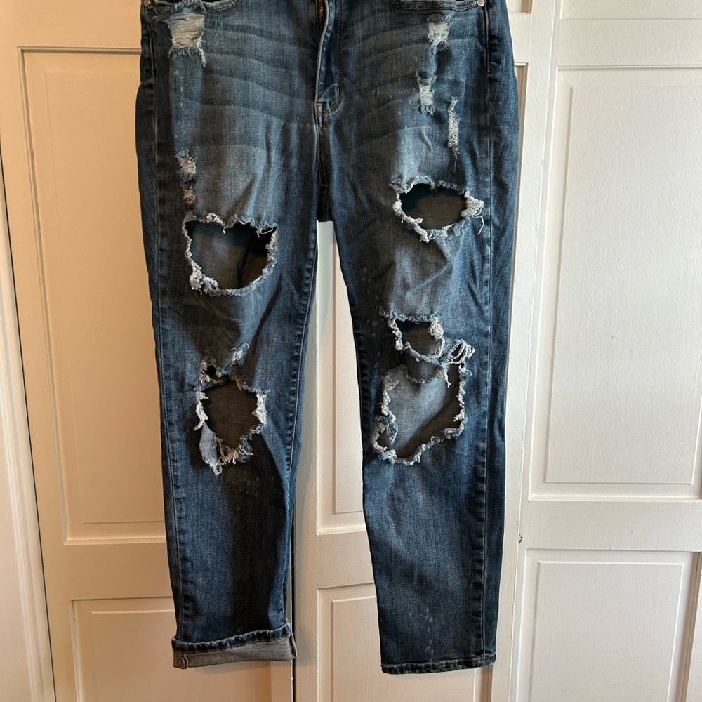 Judy Blue High Rise Distressed Blue Jeans